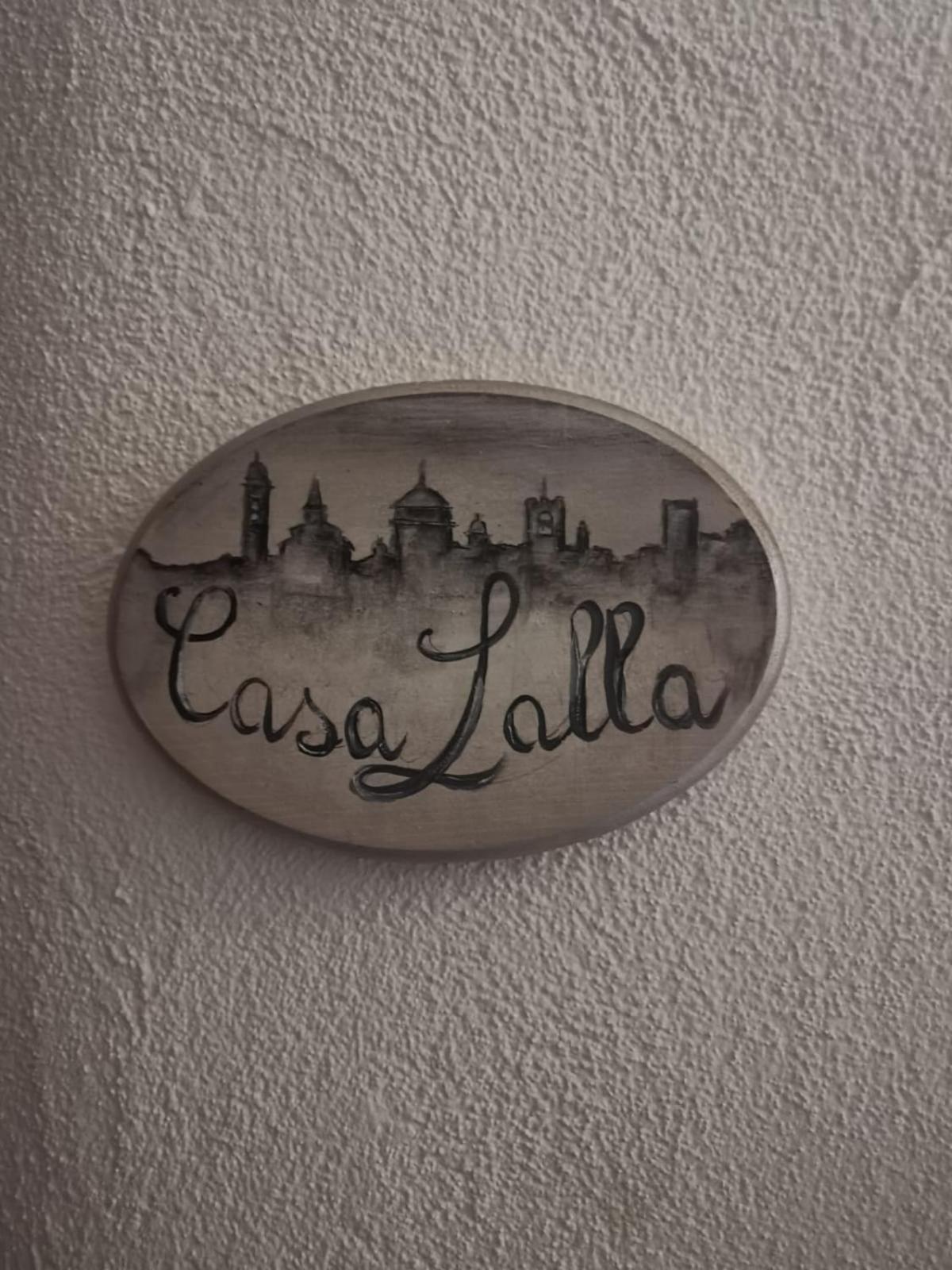 Casa Lalla In Centro Storico A Bergamo Exterior foto
